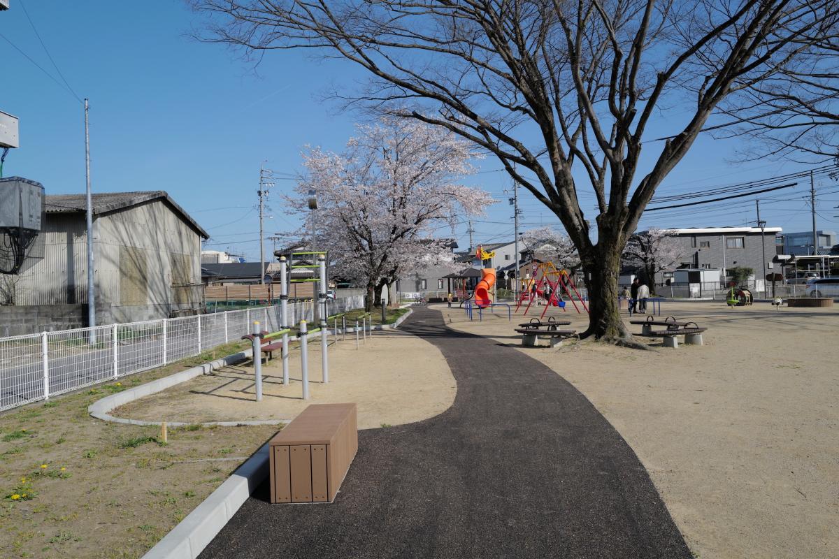井戸畑児童公園 / 岐阜県 / 2022